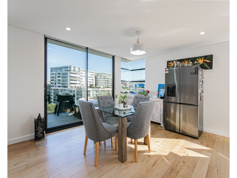 702/5 Haran Street, Mascot NSW 2020
