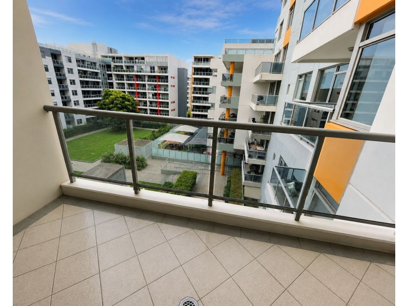 608/6 Lachlan Street, Waterloo NSW 2017