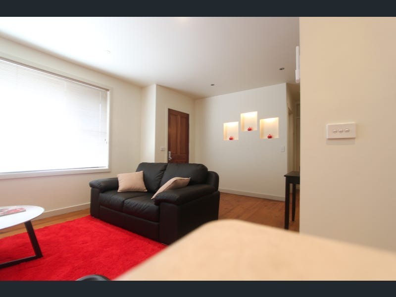 1/9 Moore Avenue, Clayton South VIC 3169