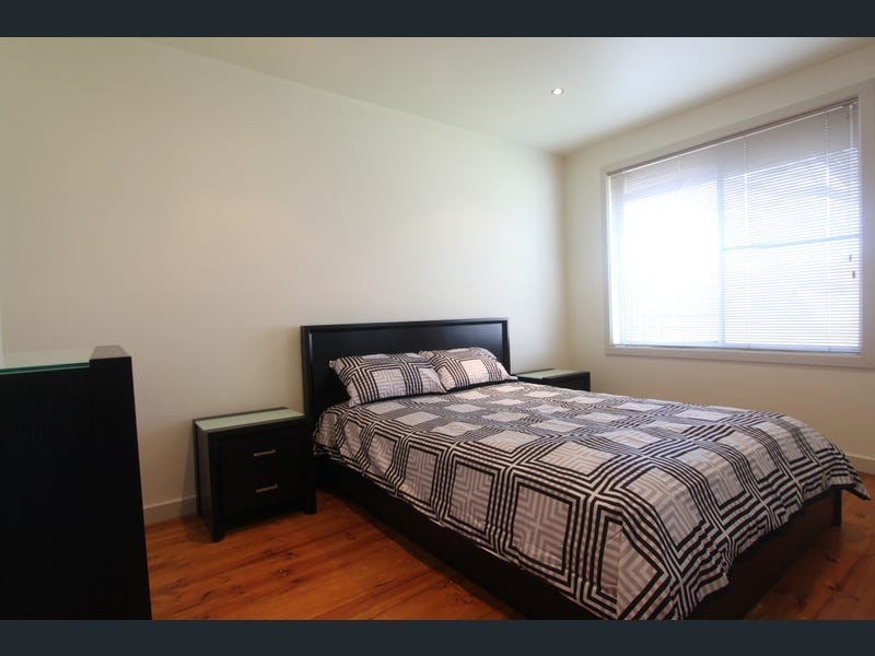 1/9 Moore Avenue, Clayton South VIC 3169