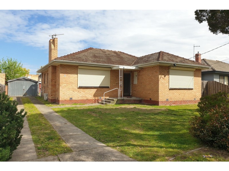 31 Thomas Street, Clayton VIC 3168