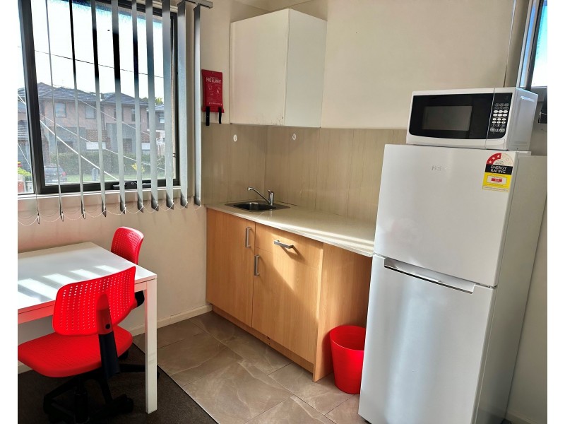 8 Florence Avenue, Clayton VIC 3168