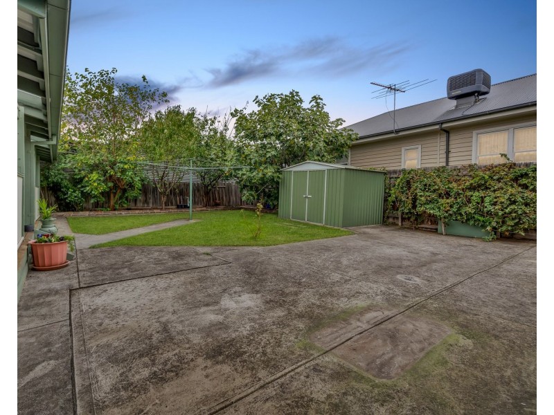 33 Irene Avenue, Coburg North VIC 3058