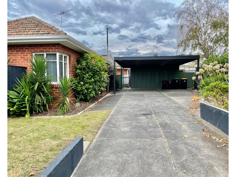 23 Birdwood Avenue, Dandenong VIC 3175
