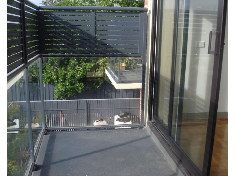 14/28 Burton Avenue, Clayton VIC 3168