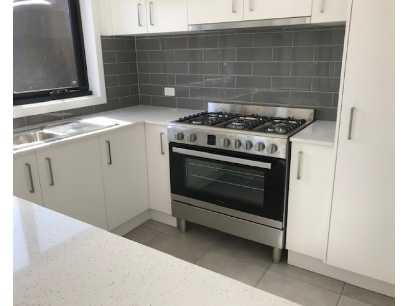 3/34 Cooke Avenue, Sunshine VIC 3020