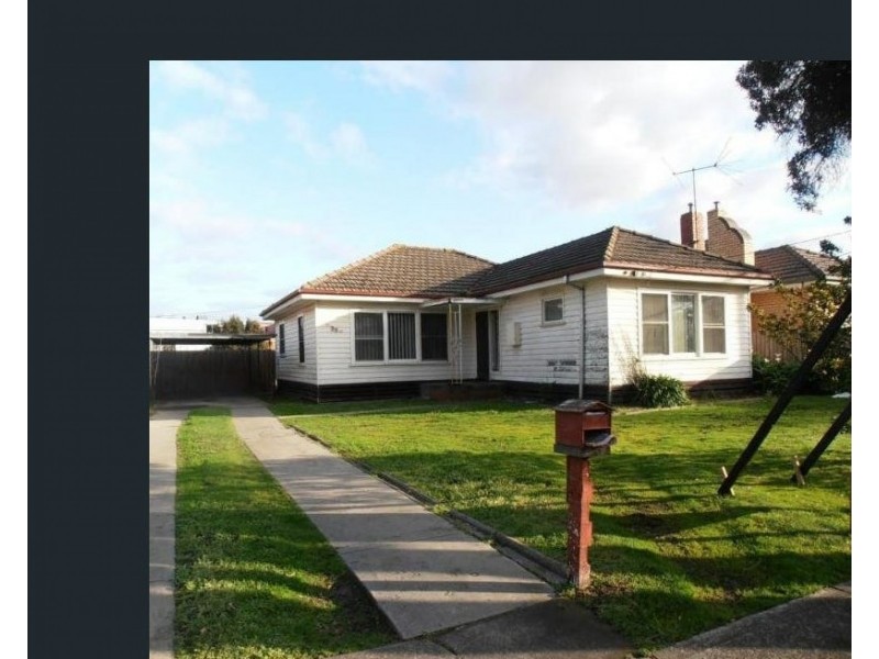 27 Thomas Street, Clayton VIC 3168