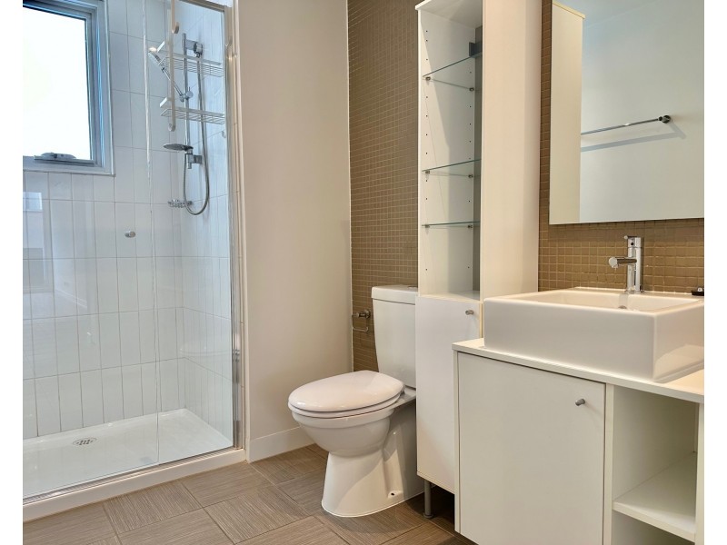 210/285 – 305 Centre Road, Bentleigh VIC 3204