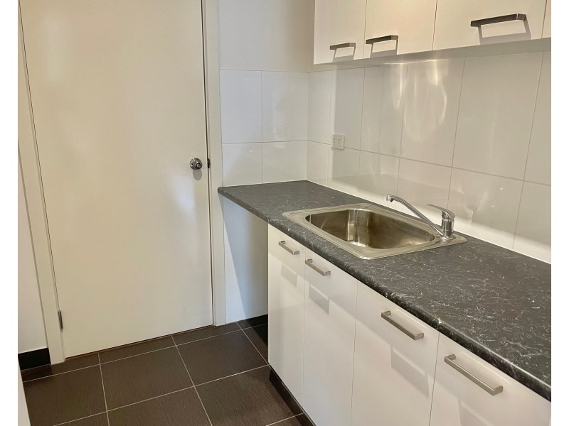 2/1 Eva Street, Clayton VIC 3168