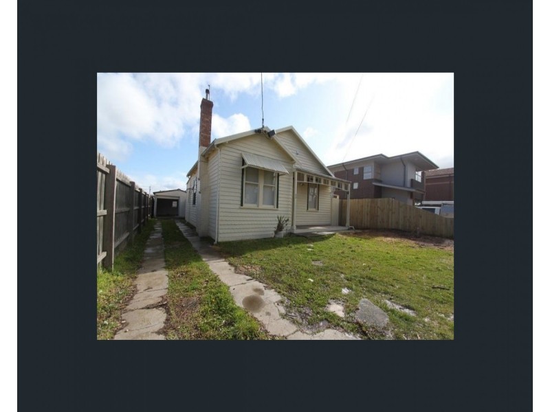 23 Thomas Street, Clayton VIC 3168