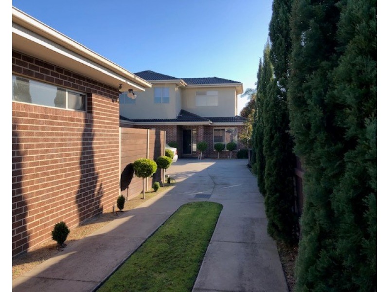 2/1 Eva Street, Clayton VIC 3168
