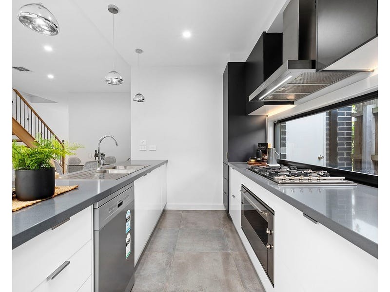 2/50 Woodbine Grove, Chelsea VIC 3196