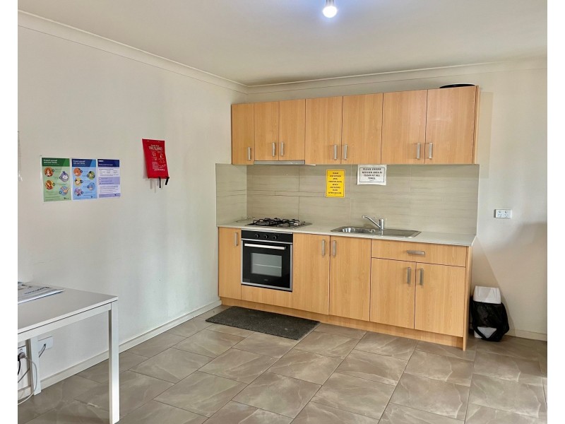 4/8 Florence Avenue, Clayton VIC 3168