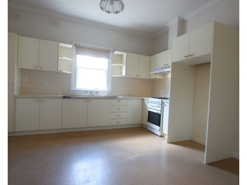 74 Burlington Street, Oakleigh VIC 3166