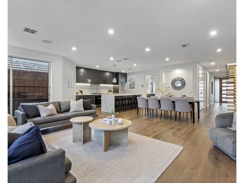 10B Morton Grove, Chelsea VIC 3196