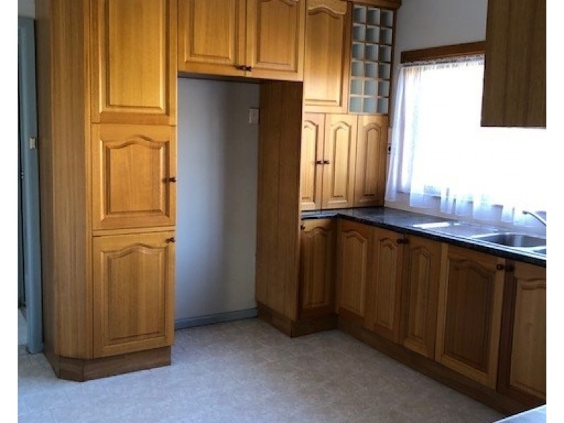 22 Thomas Street, Clayton VIC 3168