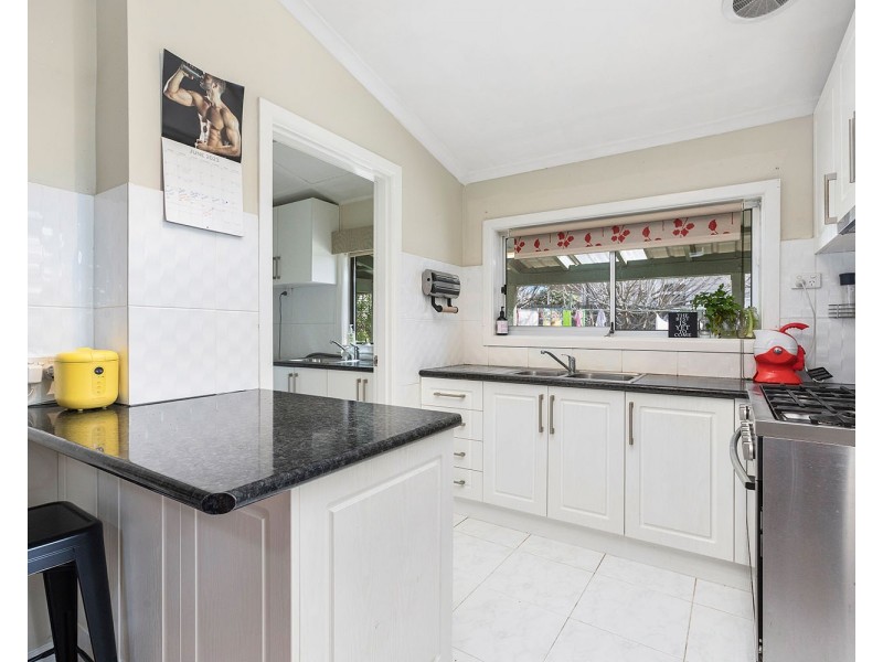 33 Irene Avenue, Coburg North VIC 3058