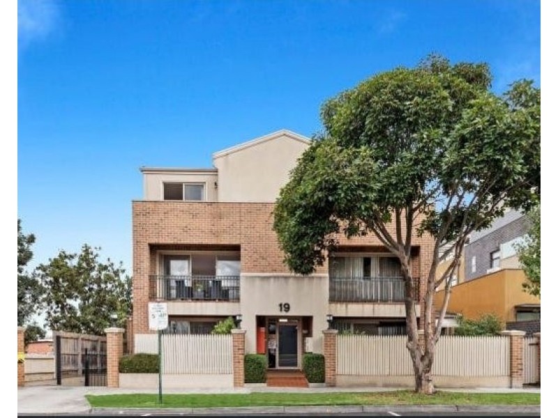 10/19 Cambridge Street, Box Hill VIC 3128