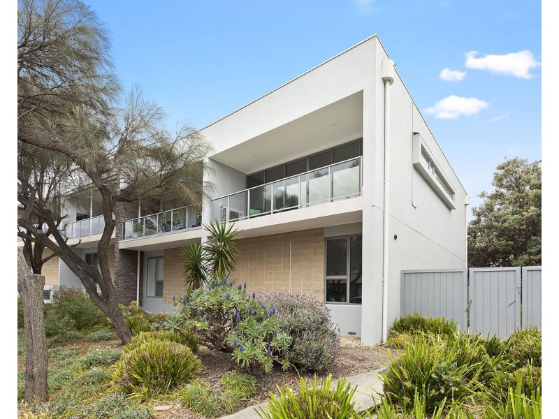 1/148 Nepean Highway, Aspendale VIC 3195