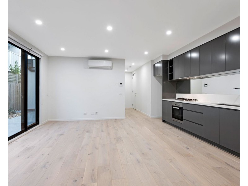 2/290 Hawthorn Road, Caulfield VIC 3162