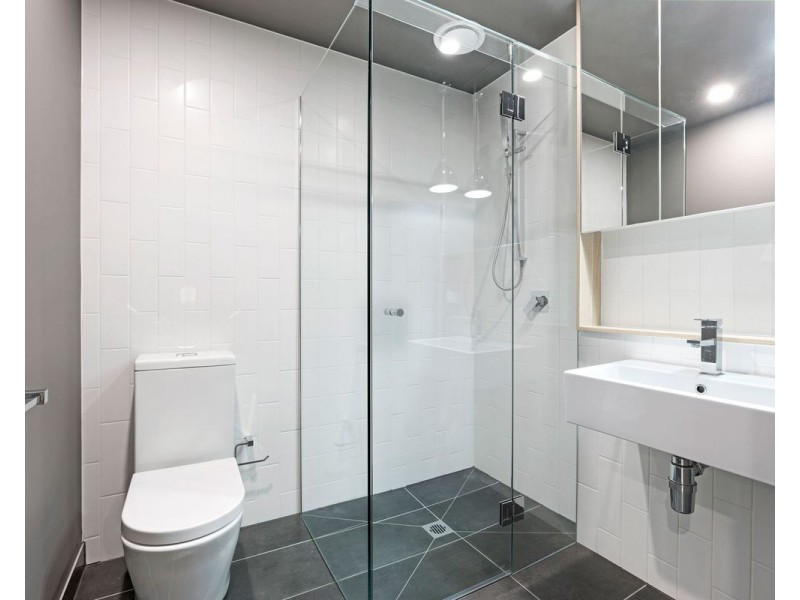 2/290 Hawthorn Road, Caulfield VIC 3162