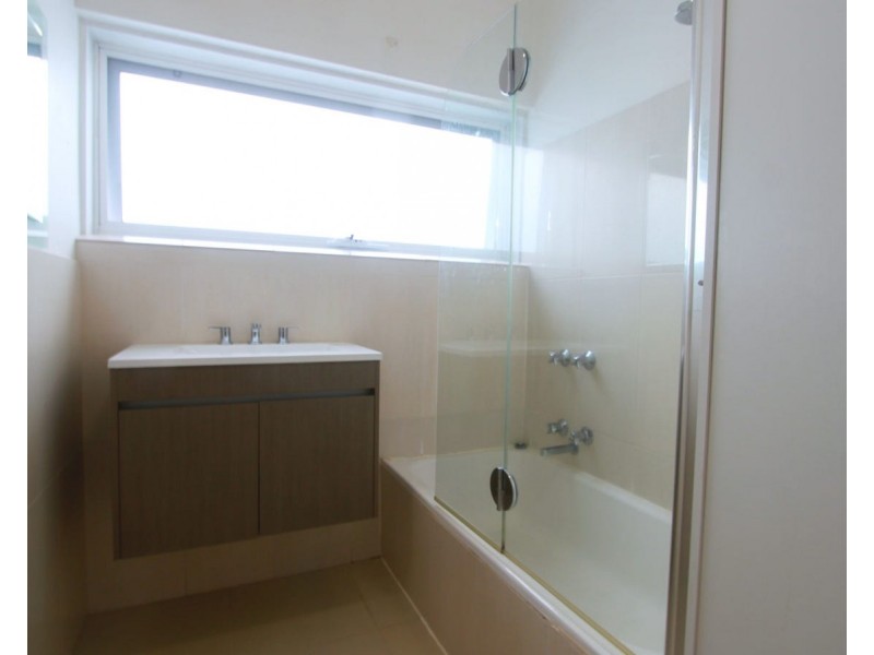 4/28 Donna Buang Street, Camberwell VIC 3124