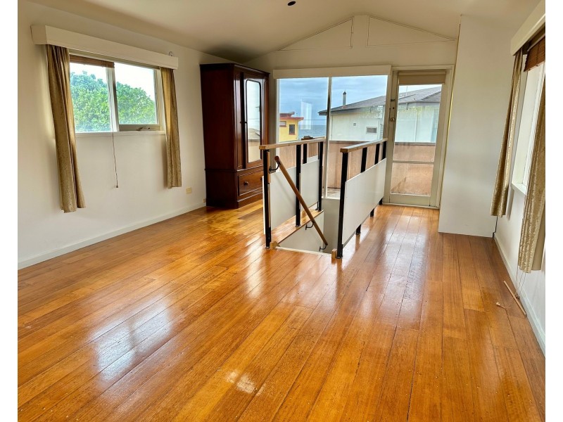 3A Mcindoe Parade, Parkdale VIC 3195