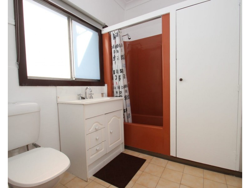 35 Panorama Street, Clayton VIC 3168