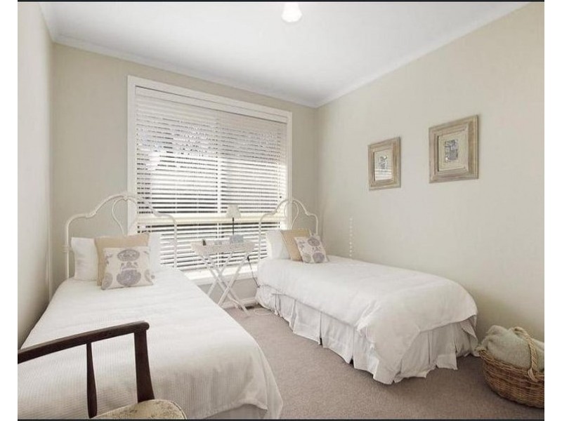 14B Winbirra Parade, Ashwood VIC 3147
