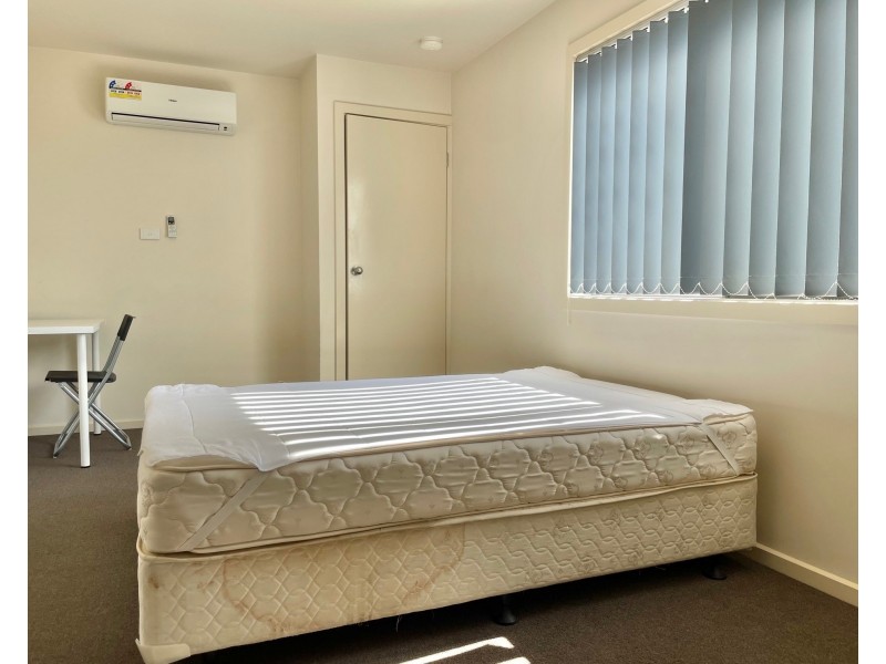 5 Rayhur Street, Clayton South VIC 3169