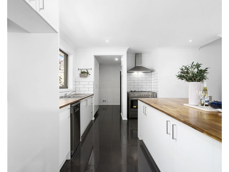 126 Mcmahons Road, Frankston VIC 3199