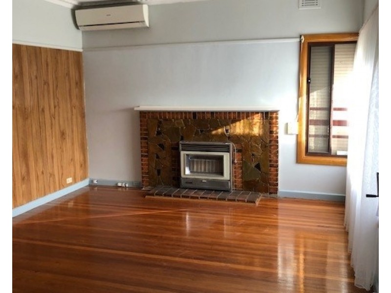 22 Thomas Street, Clayton VIC 3168