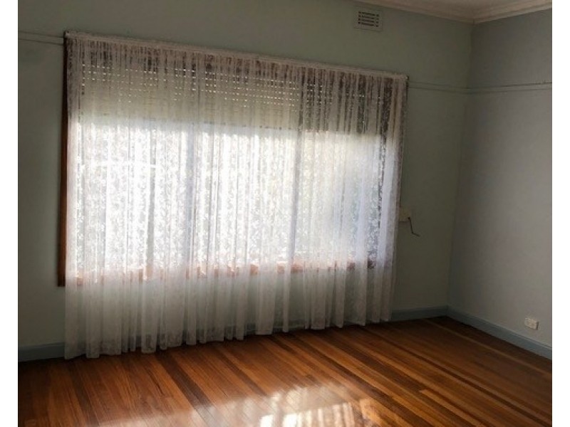 22 Thomas Street, Clayton VIC 3168