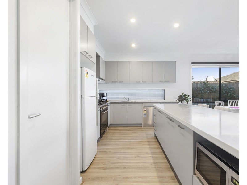 18B Berry Avenue, Edithvale VIC 3196