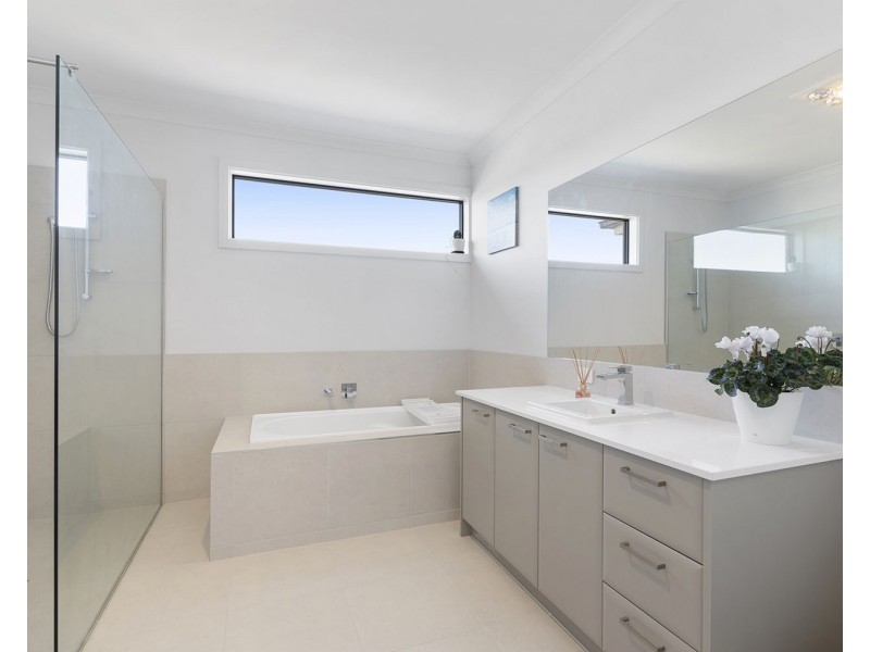 18B Berry Avenue, Edithvale VIC 3196