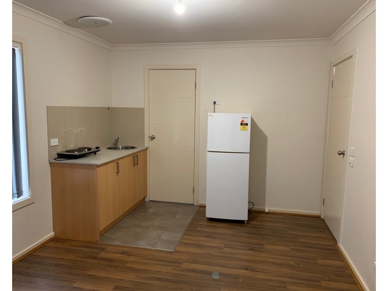 8/20 Myriong Street, Clayton VIC 3168