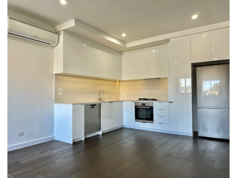 8/8 Salmon Street, Mentone VIC 3194