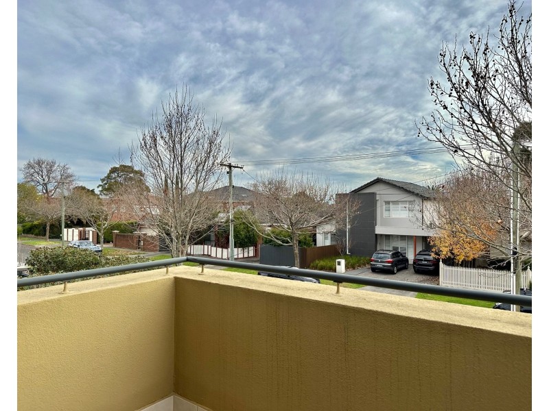 1/32 Fisher Street, Malvern East VIC 3145