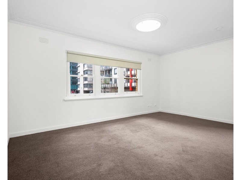 27/75 Queens Road, Melbourne VIC 3000