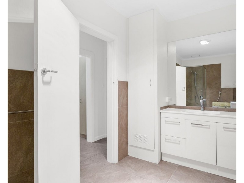 27/75 Queens Road, Melbourne VIC 3000