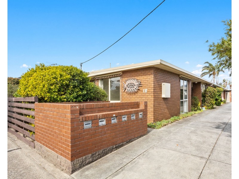 1/18 Argyle Avenue, Chelsea VIC 3196
