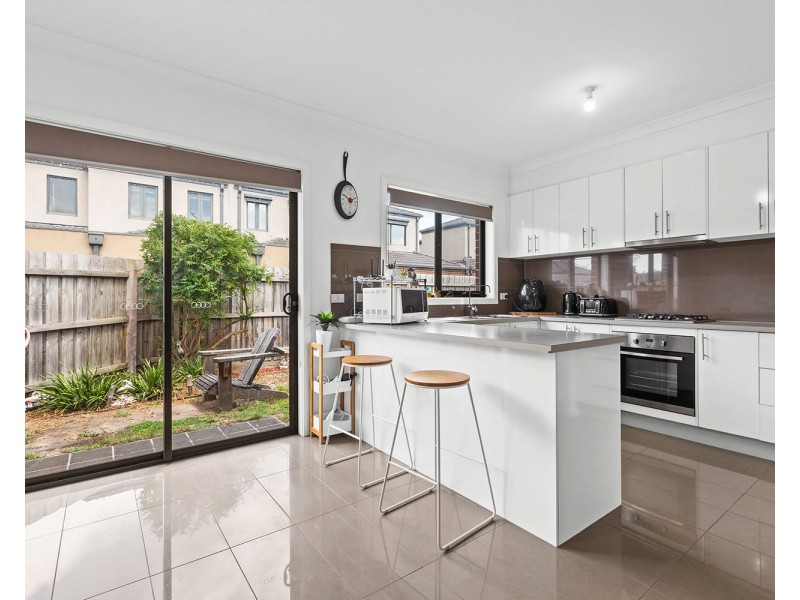 7/27 Jacaranda Drive, Carrum Downs VIC 3201