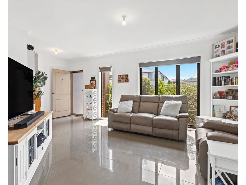 7/27 Jacaranda Drive, Carrum Downs VIC 3201