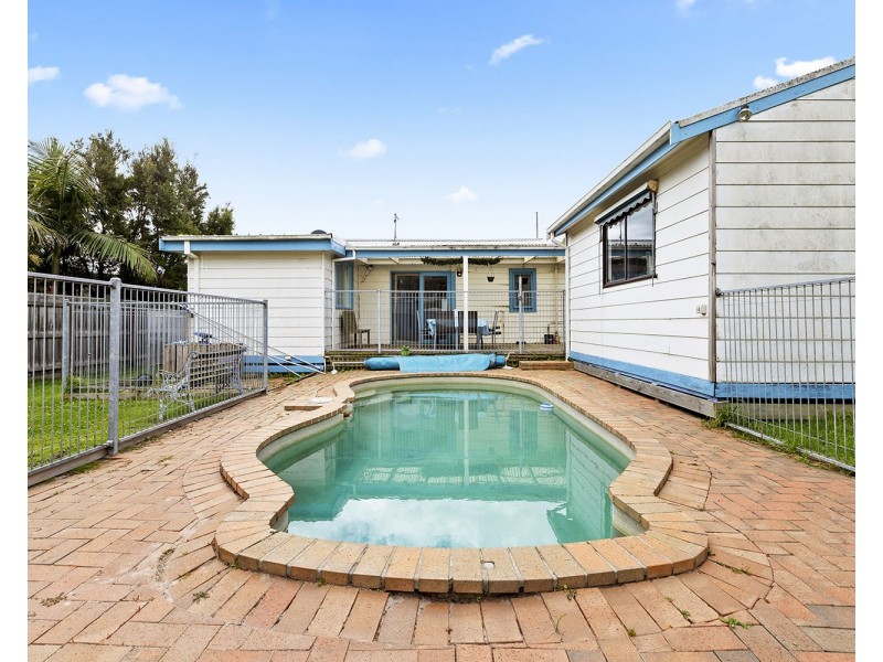 30 Seaview Avenue, Mornington VIC 3931