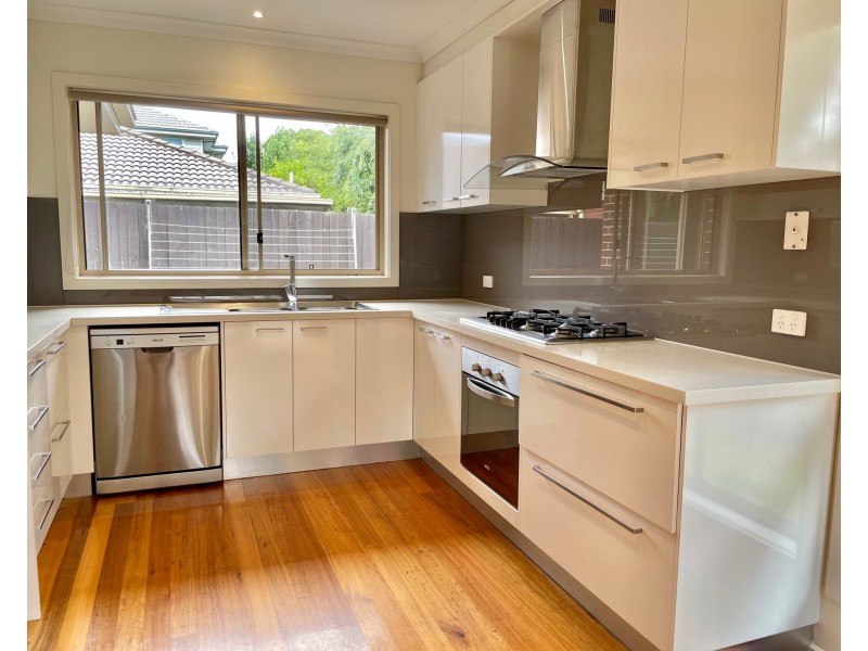 2/1 Eva Street, Clayton VIC 3168