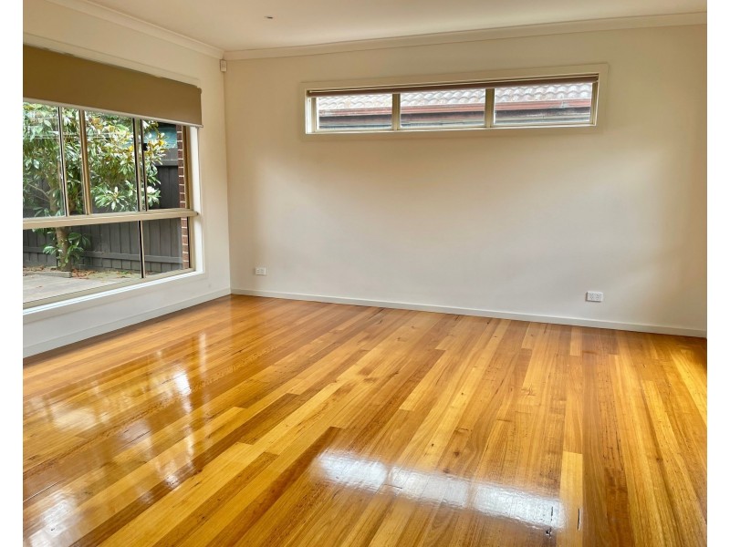 2/1 Eva Street, Clayton VIC 3168