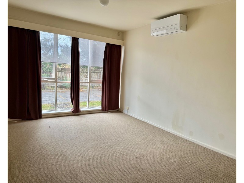 2/21 Merlyn Avenue, Clayton South VIC 3169