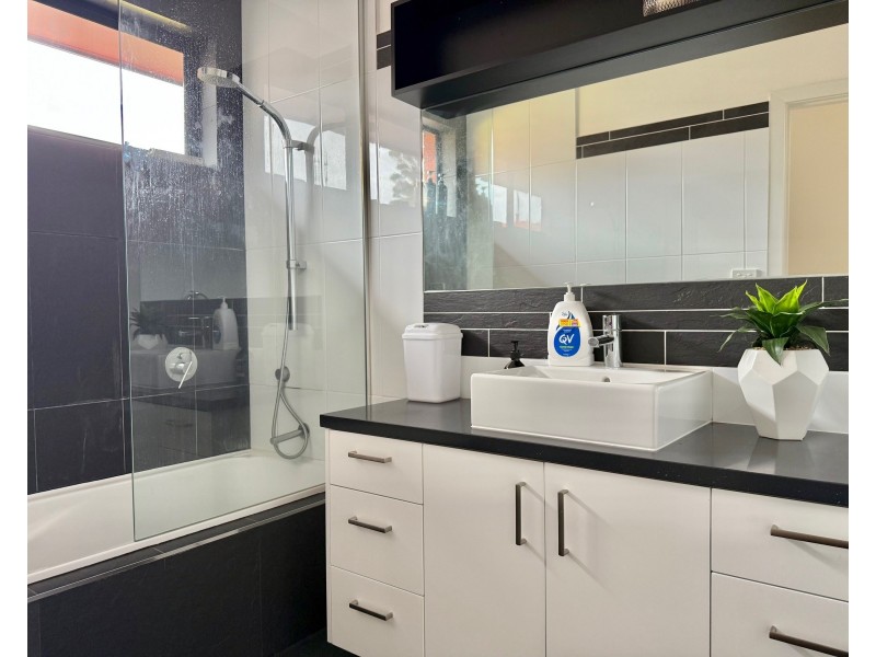 3/27 Seaview Avenue, Safety Beach VIC 3936