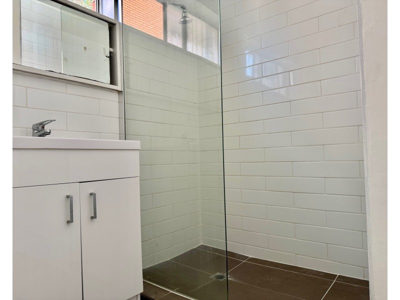 15/21-23 Tiuna Grove, Elwood VIC 3184