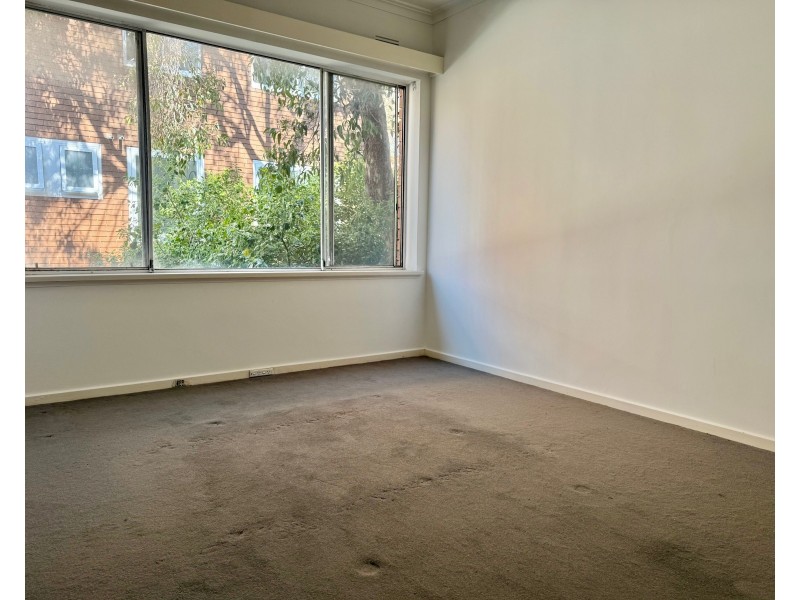 15/21-23 Tiuna Grove, Elwood VIC 3184